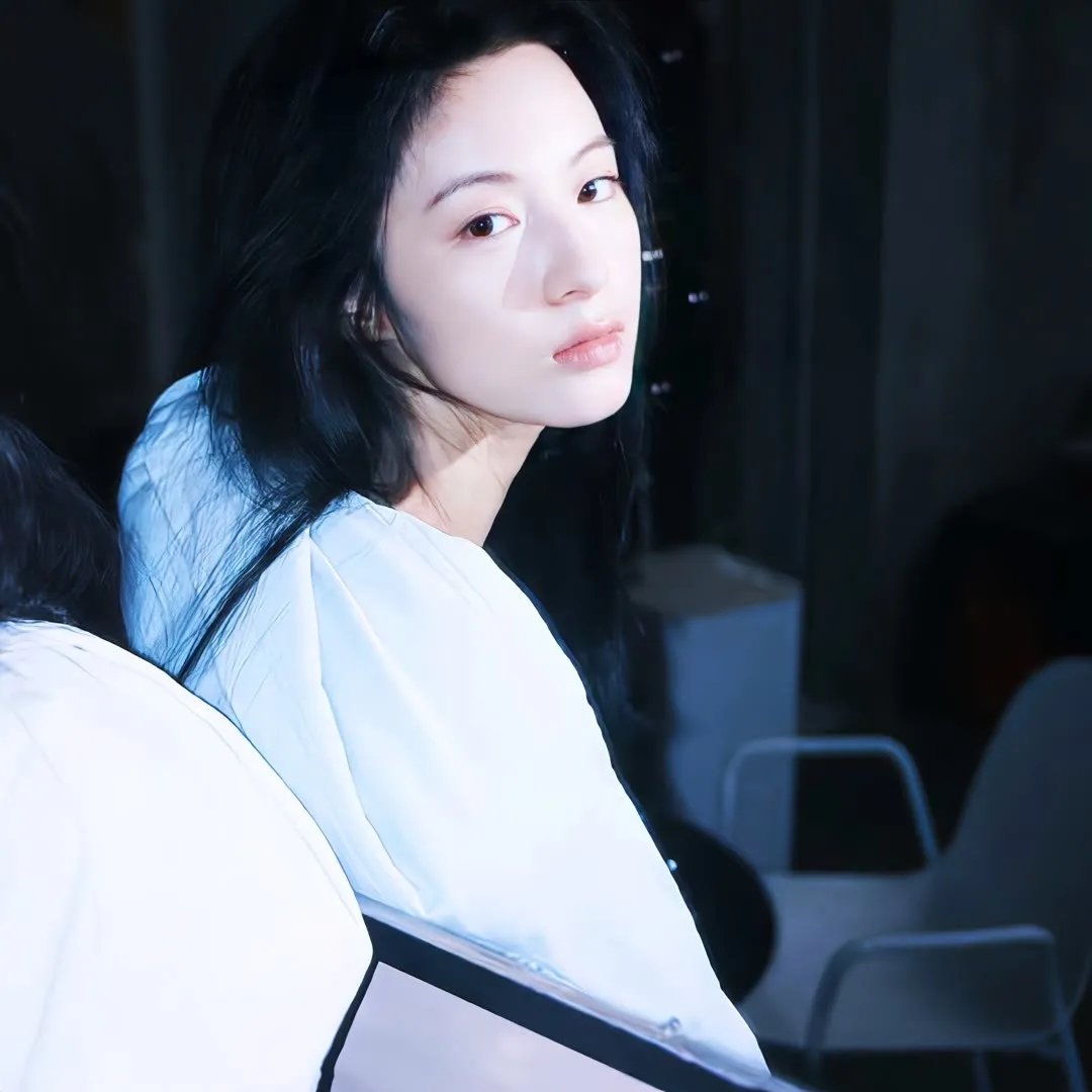 摇摆不定
