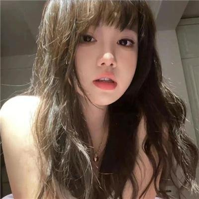 湖畔春晓